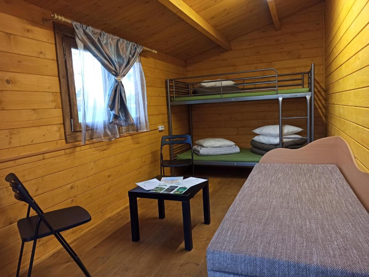 Отель Birzai Camping Экстерьер фото