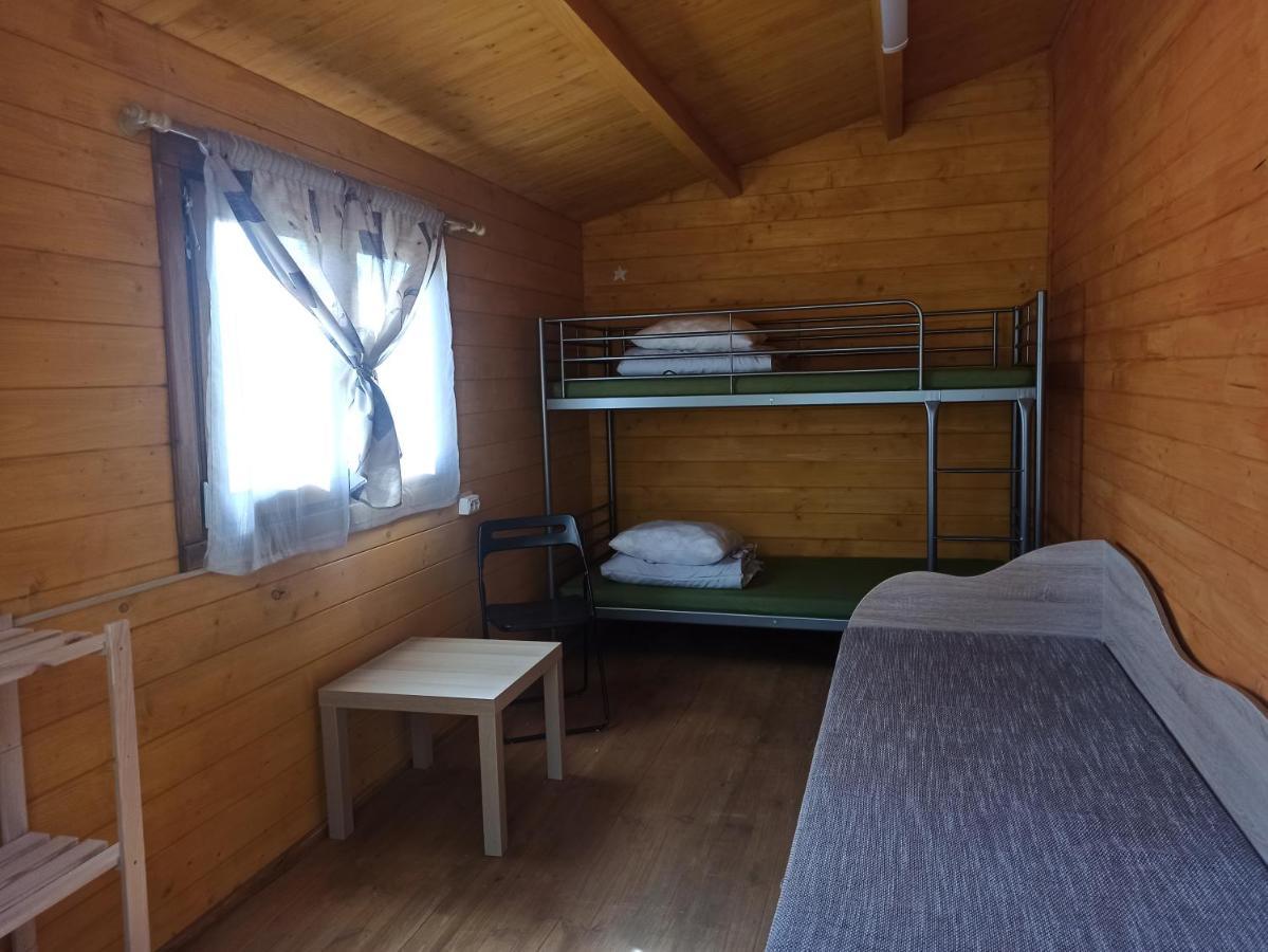 Отель Birzai Camping Экстерьер фото