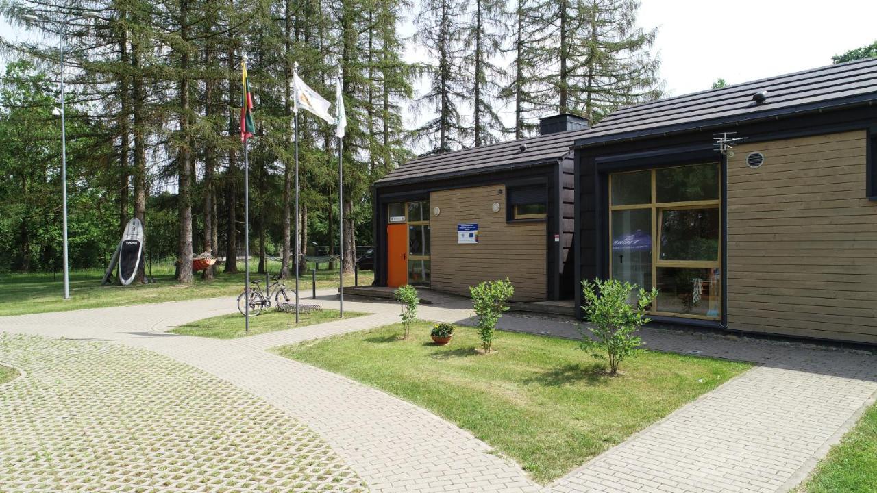 Отель Birzai Camping Экстерьер фото